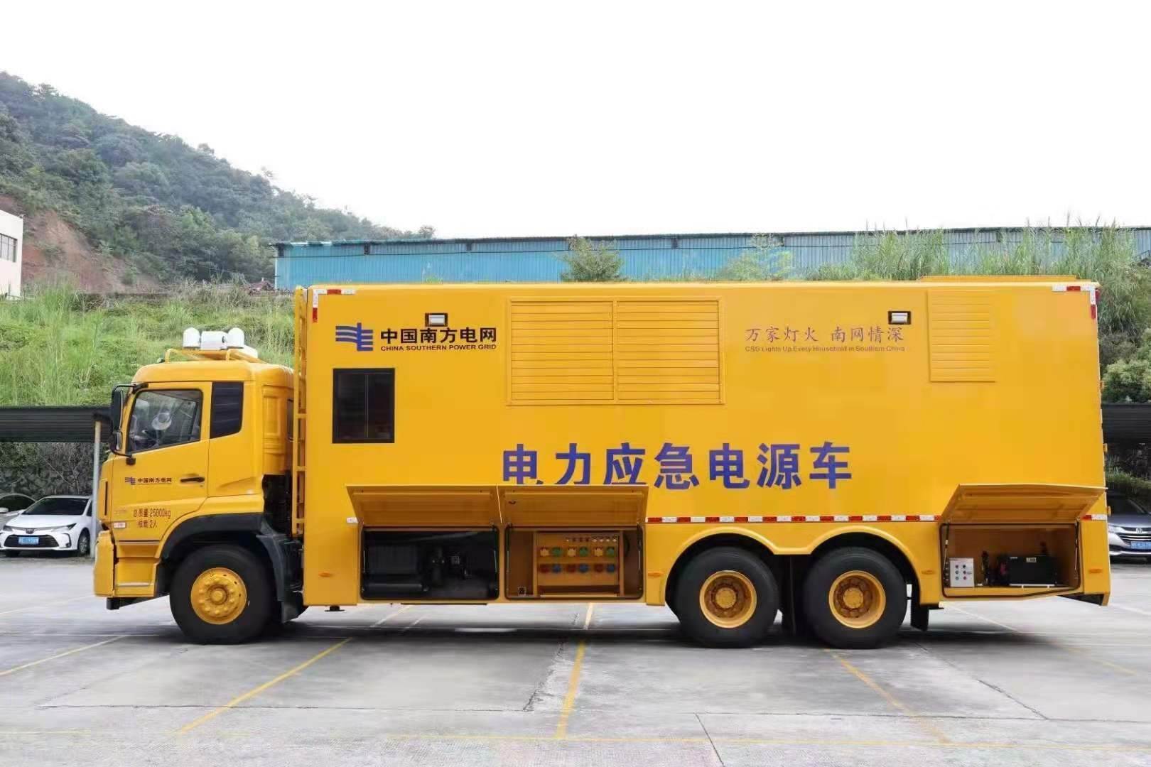 阿拉善左安康大型柴油发电机发电车UPS电源出租租赁
